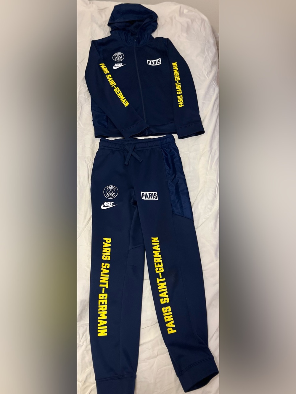 Nike Kids Paris Saint-Germain Track Suit (Large)